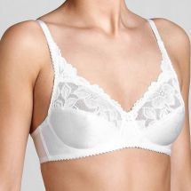 TRIUMPH REGGISENO CYNTHIA W WHITE B 95